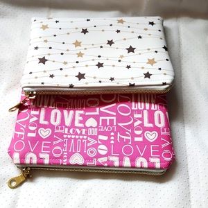 2/$15 Handmade Cosmectic Leather Zipper Purse. 6" by 7".Leather Purse.